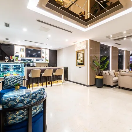 호텔 Aprilis Deluxe 4*