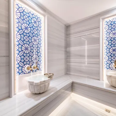 Aprilis Deluxe Istanbul