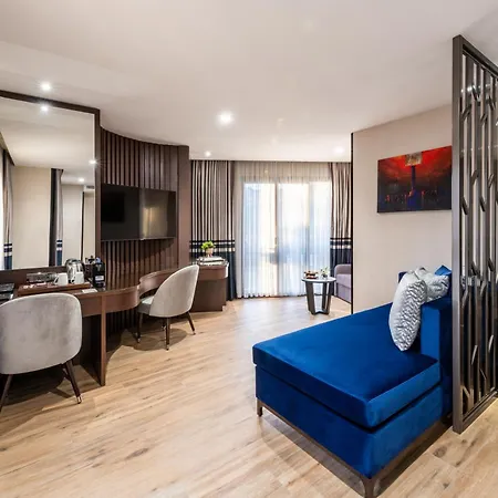 Aprilis Deluxe Istanbul