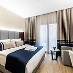 Aprilis Deluxe 4*