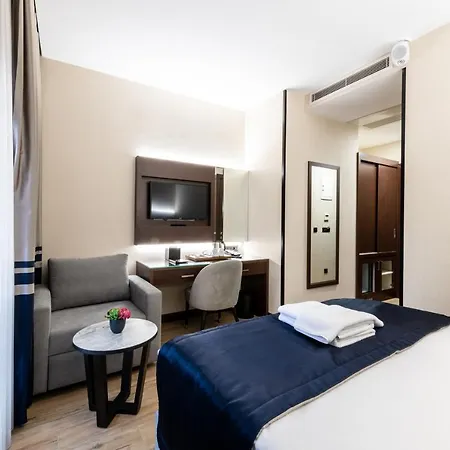 Hotel Aprilis Deluxe