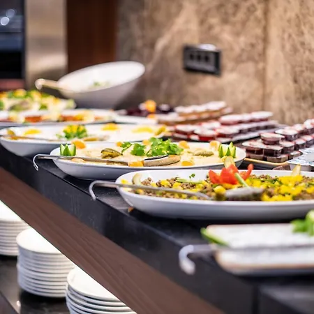 Hotel Aprilis Deluxe