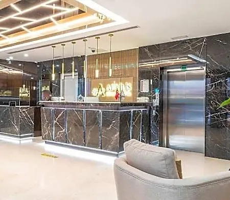 Aprilis Deluxe Szálloda 4*