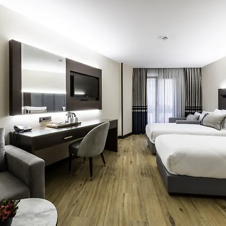 Aprilis Deluxe Hotel